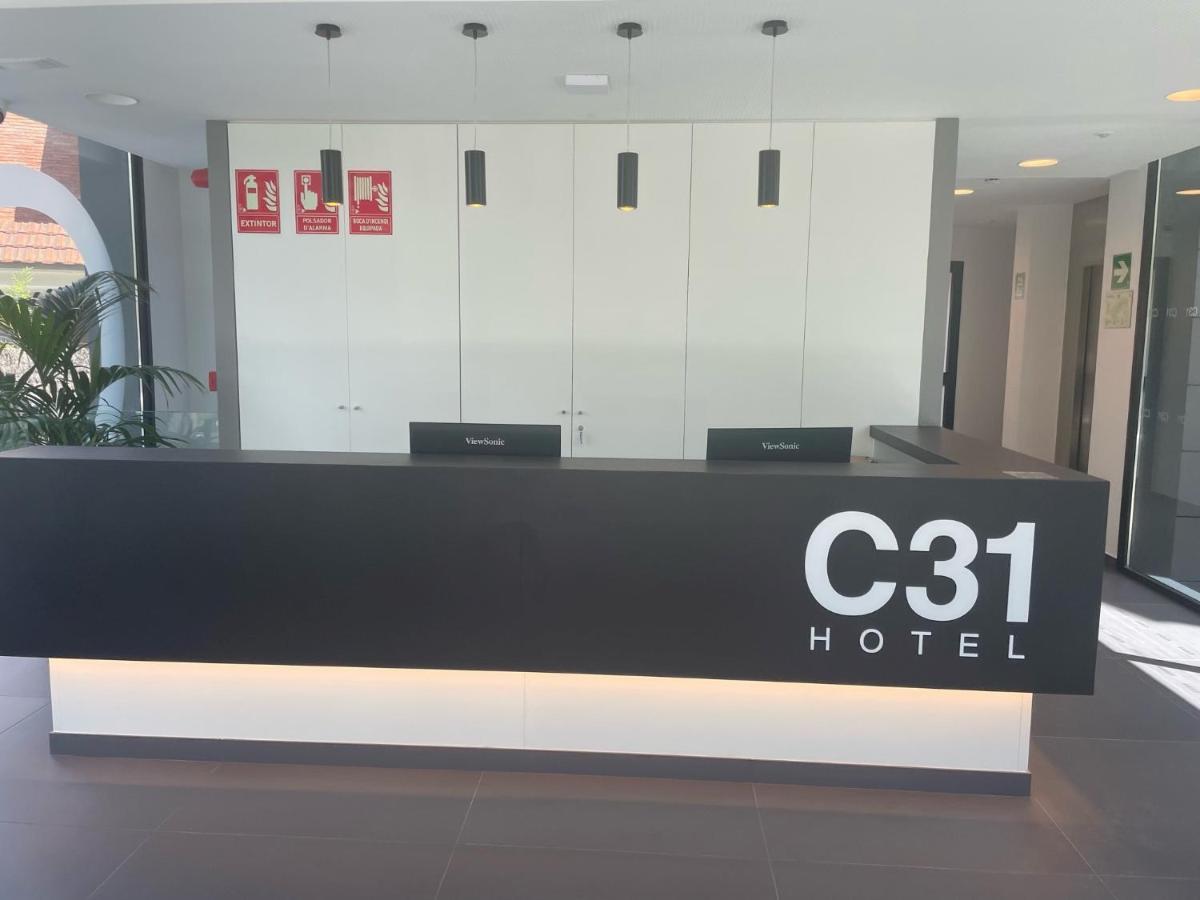 Hotel C31 Castelldefels Dış mekan fotoğraf